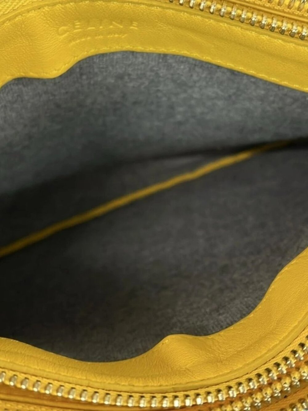 CELINE Trio - Yellow Leather Shoulder Bag - Picture 8 of 15